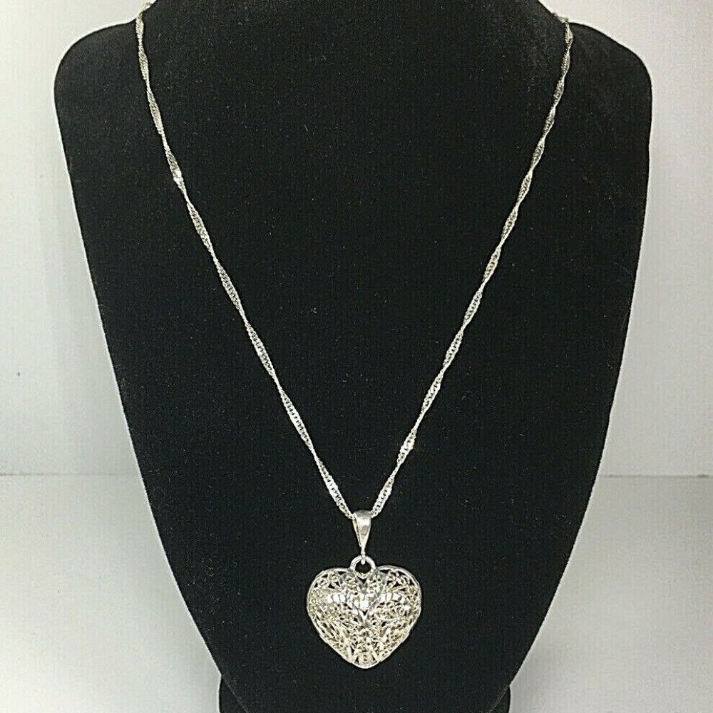 Sterling Silver Ornate Heart Necklace Twist Chain
